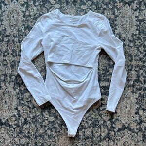 Aritzia Contour White Long Sleeve Bodysuit